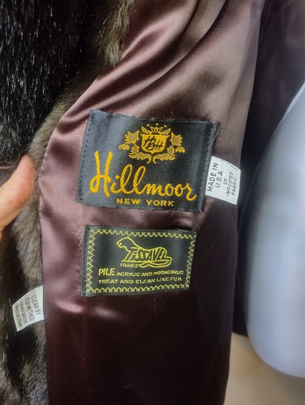 Vintage Hillmoor New York Dark Brown Faux Fur Coat - Picture 7 of 10